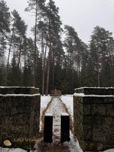 Ķekava Butleru Latviešu strēlnieku brāļu kapi (Foto Raitis Ločmelis 30.11.2025.)