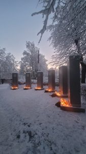 Rīgas Meža kapi. Lāčplēša kara ordeņa kavalieru piemiņas stēlas