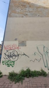 Rīgā Matīsa ielā 65 piemiņas plāksne Kurzemes nacionālo partizānu grupu vadītājiem