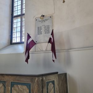 Piemiņas plāksne Limbažu luterāņu baznīcā