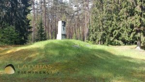 Krievijas armijas karavīru brāļu kapi Sventes pagastā