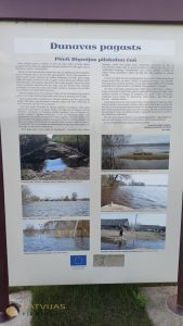 Daugavas plostnieku piemiņas vieta