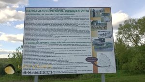 Daugavas plostnieku piemiņas vieta