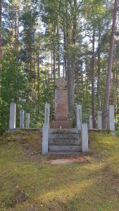 Somu jēgeru brāļu kapi Klapkalnciemā