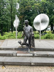 Dubrovina parks (Foto Rūta Strode 12.06.2025.)