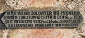 Piemineklis 1705. gadā kaujā kritušo zviedru karavīru atdusas vietā