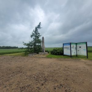 Piemiņas zīme somu jēgeru Smārdes kaujai