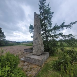 Piemiņas zīme somu jēgeru Smārdes kaujai