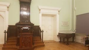 LU profesora Konstantīna Čakstes piemiņas plāksne