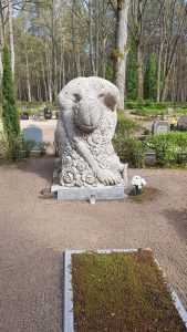 Dīvala kapsēta “Izirušās rozes” 