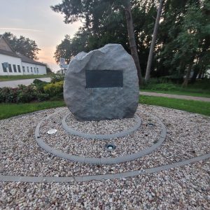 Skultes zvejnieku ostas piemiņas akmens