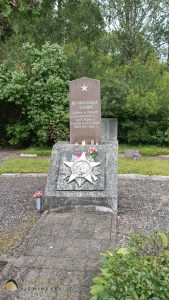 Sarkanās armijas brāļu kapi Špoģos