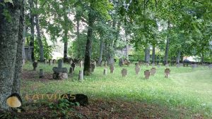 Vācu un krievu armijas karavīru kapi "Weessen"