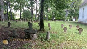 Vācu un krievu armijas karavīru kapi "Weessen"