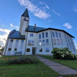 Salaspils luterāņu baznīcā piemiņas plāksne kritušajiem draudzes locekļiem