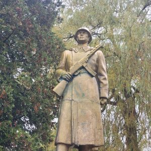 Piemineklis kritušajiem padomju karavīriem Subatē
